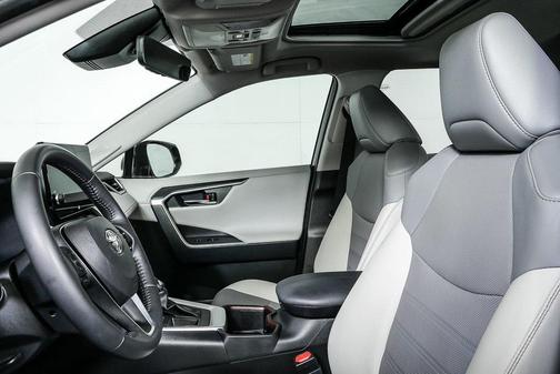 2023 Toyota RAV4 Limited