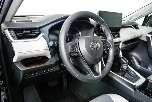 2023 Toyota RAV4 Limited