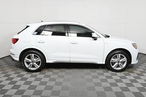 2023 Audi Q3 45 S line Premium Plus