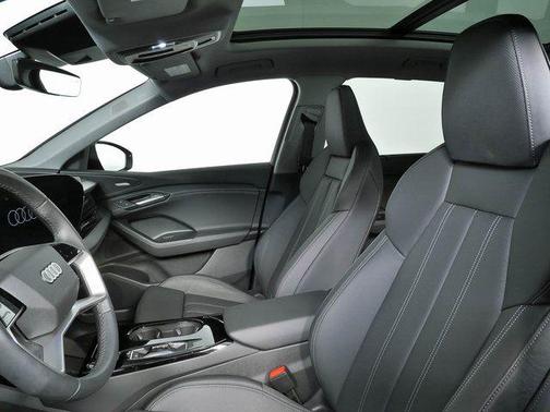Manhattan Gray Metallic 2025 Audi Q6 e-tron Premium Plus
