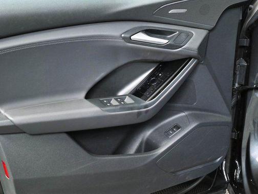 Manhattan Gray Metallic 2025 Audi Q6 e-tron Premium Plus