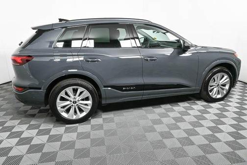 2025 Audi Q6 e-tron Premium
