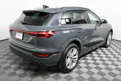2025 Audi Q6 e-tron Premium