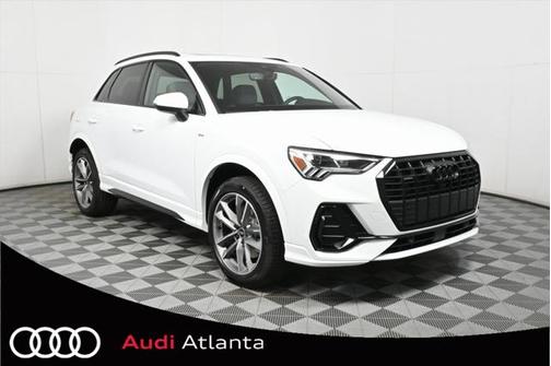 2025 Audi Q3 Premium 45 TFSI S line quattro Tiptronic