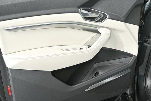 2023 Audi e-tron Premium Plus quattro