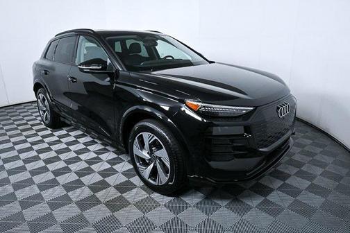 2025 Audi Q6 e-tron Premium Plus quattro