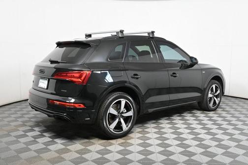 2022 Audi Q5 45 S line Premium Plus