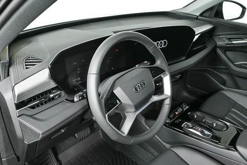 2025 Audi Q6 e-tron Premium quattro
