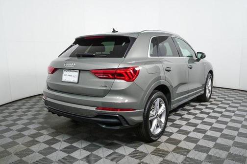 2022 Audi Q3 45 S line Premium