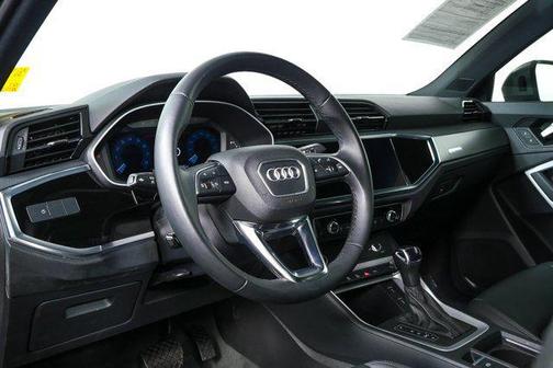 2022 Audi Q3 45 S line Premium