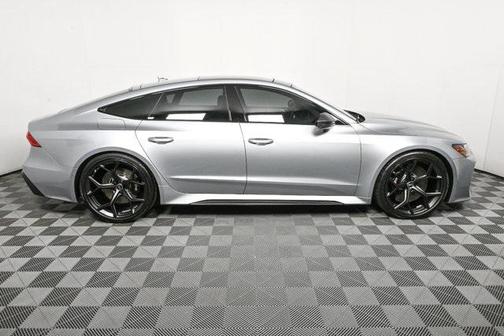 2025 Audi RS 7 4.0T Performance