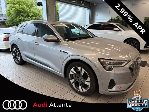 Florett Silver Metallic 2022 Audi e-tron Premium