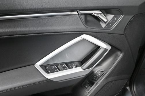 2023 Audi Q3 Premium 40 TFSI quattro Tiptronic