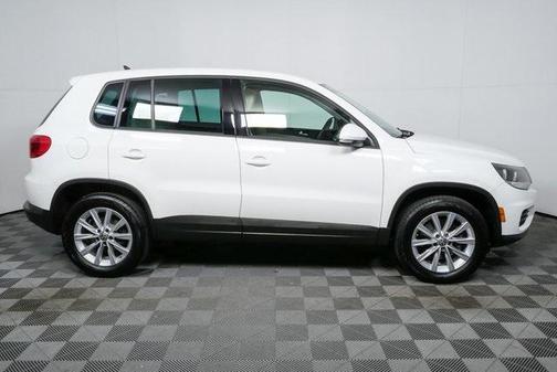 2014 Volkswagen Tiguan Auto SE