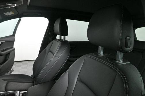 2025 Audi Q7 45 Premium