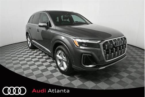 2025 Audi Q7 45 Premium