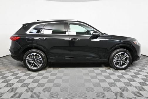 2025 Audi Q5 Premium