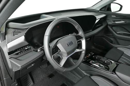 2025 Audi Q6 e-tron Premium Plus quattro