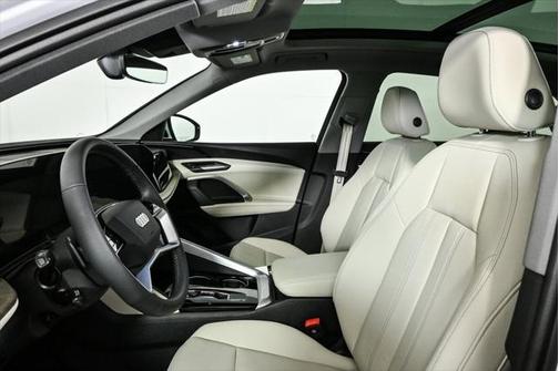 2025 Audi Q5 Premium