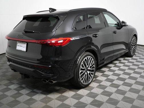 Mythos Black Metallic 2026 Audi SQ5 3.0T Premium Plus