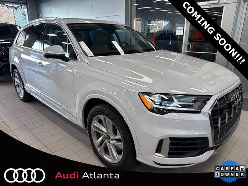 2022 Audi Q7 55 Premium Plus