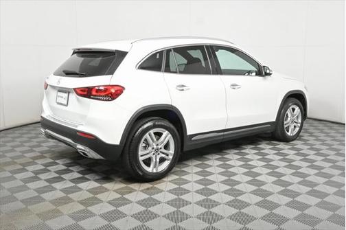 2021 Mercedes-Benz GLA 250 Base 4MATIC