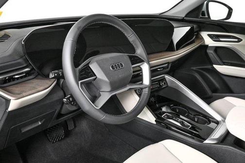 2025 Audi Q5 Premium