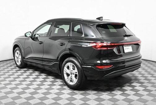 2025 Audi Q6 e-tron Premium