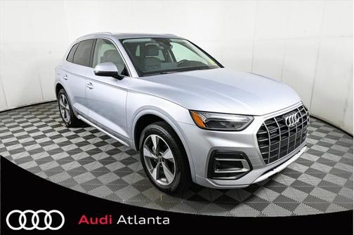 2022 Audi Q5 40 Premium Plus