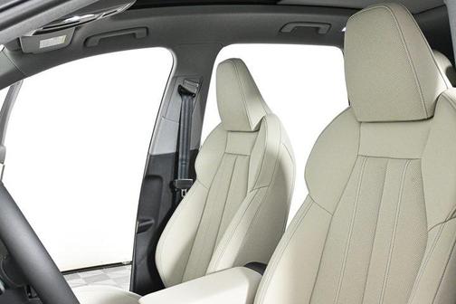 2025 Audi Q6 e-tron Premium Plus quattro