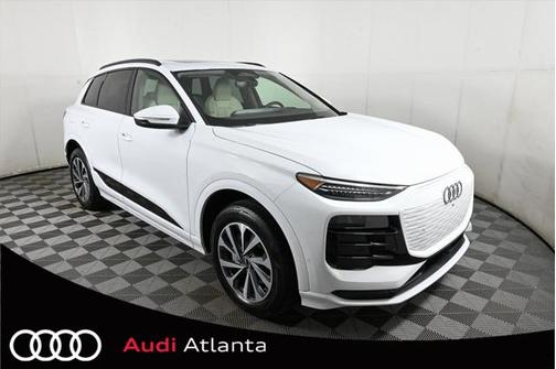 2025 Audi Q6 e-tron Premium Plus quattro