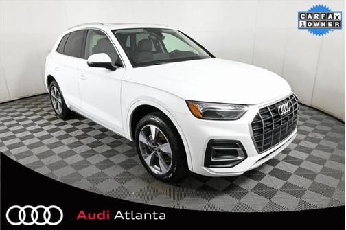2022 Audi Q5 40 Premium Plus
