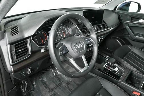 2021 Audi Q5 45 Premium