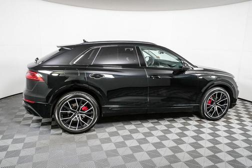 2023 Audi Q8 55 Prestige