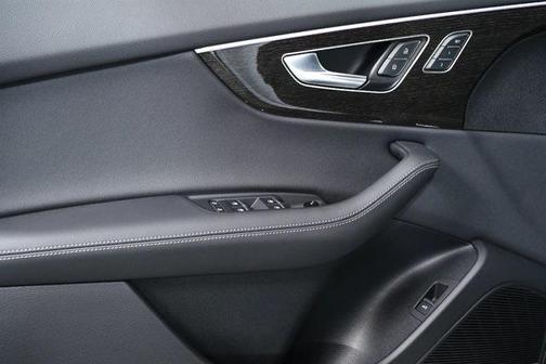 2026 Audi Q8 55 Premium Plus