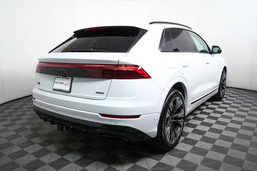 2026 Audi Q8 55 Premium Plus