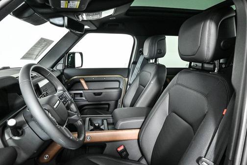 2024 Land Rover Defender 110 P400 X