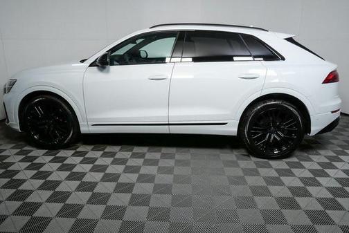 2026 Audi SQ8 4.0T Premium Plus