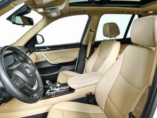 White Metallic 2017 BMW X3 xDrive28i