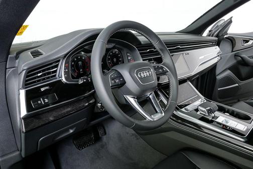 2026 Audi Q8 55 Premium Plus