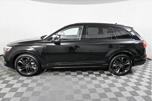 2025 Audi Q7 55 Premium Plus
