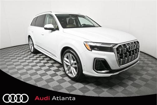 2025 Audi Q7 55 Premium Plus