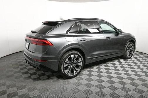2025 Audi Q8 55 Premium Plus