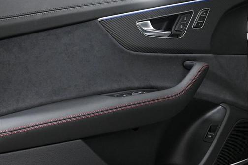 2025 Audi SQ8 4.0T Prestige