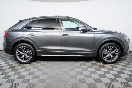 2023 Audi Q8 55 Premium