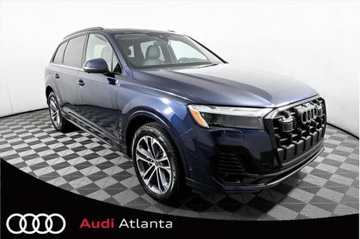 2025 Audi Q7 45 Premium Plus