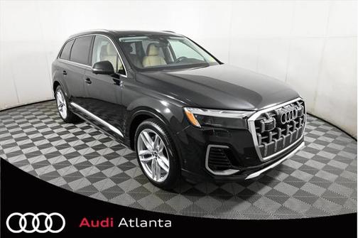 2025 Audi Q7 55 Premium Plus