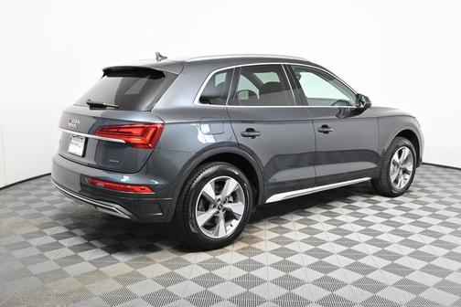 2024 Audi Q5 40 Premium