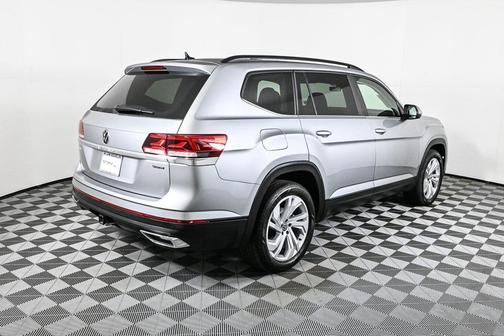 2023 Volkswagen Atlas 3.6L SE w/Technology