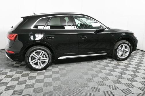 2025 Audi Q5 55 S line Premium Plus